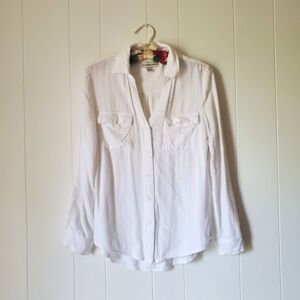 Alexander Jordan White V Neck Button Up With Rolled Sleve Options